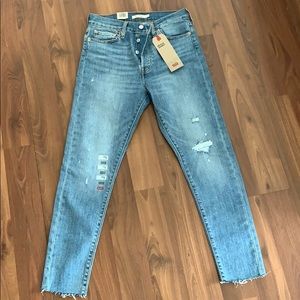 Levi’s Wedgie Skinny Jeans size 28. NWT